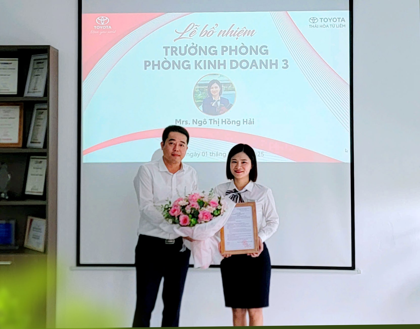 Tổng Giám đốc Trần Đăng Khôi đã chúc mừng và có những lời chia sẻ dành cho cá nhân xuất sắc Ngô Thị Hồng Hải