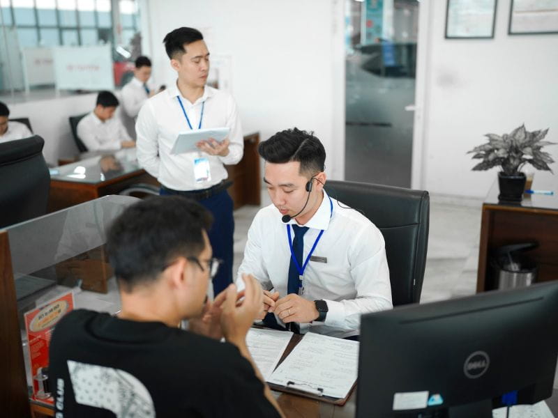 Các tình huống đào tạo giả định dành cho cố vấn dịch vụ