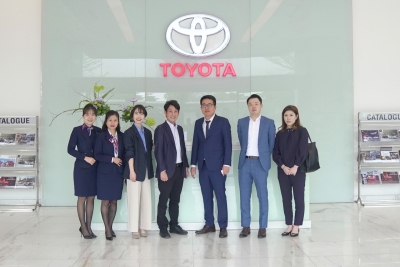 Toyota Thái Hòa Từ Liêm vinh dự được đón tiếp: Đoàn Cố vấn chuyên môn Kỹ thuật - Ban Dịch vụ và Bán hàng Toyota Việt Nam đến thăm